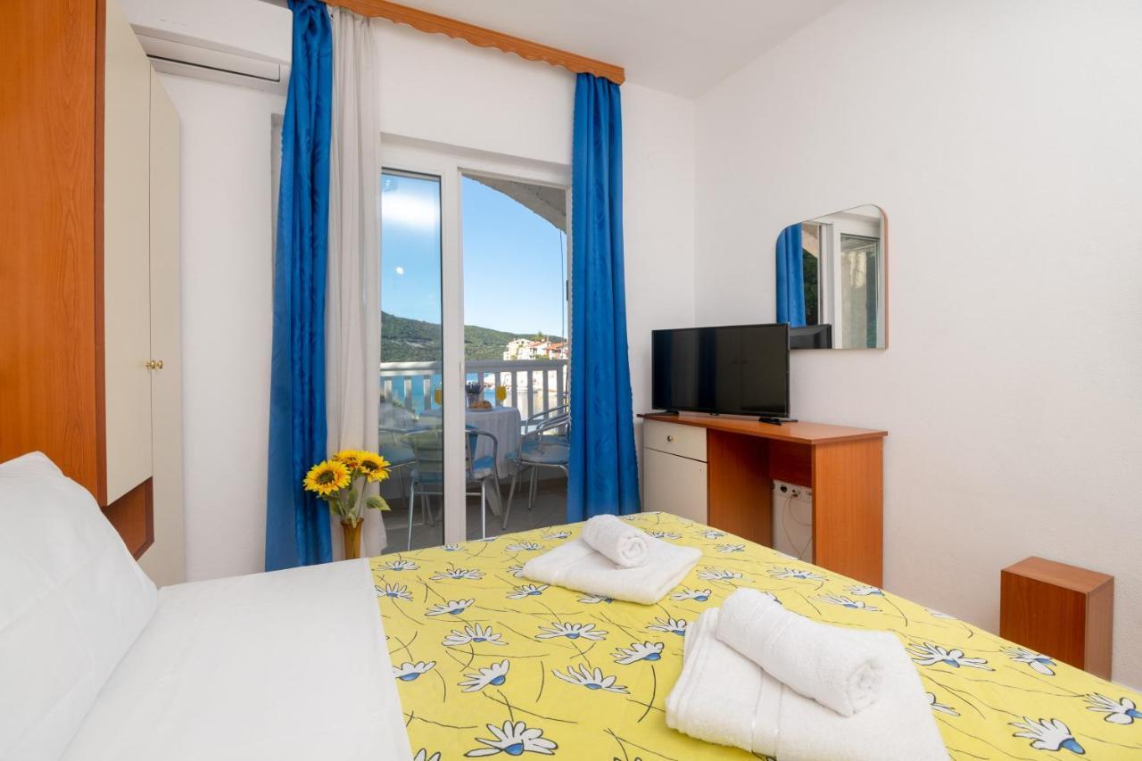 Apartments Matej Neum Luaran gambar