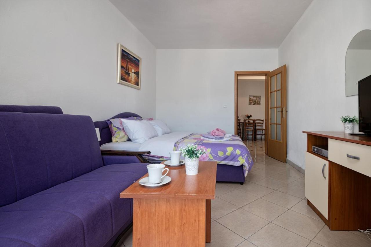 Apartments Matej Neum Luaran gambar
